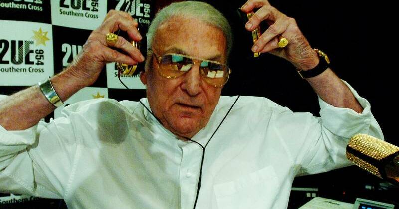 Goodbye world: talkback titan set for final sign