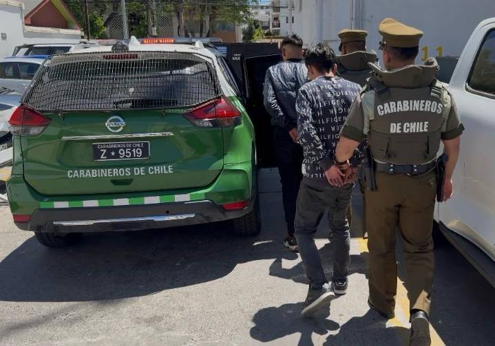 En el centro de Viña del Mar capturan a dos peligrosos integrantes de «La Jauría», banda dedicada a cometer violentos asaltos
