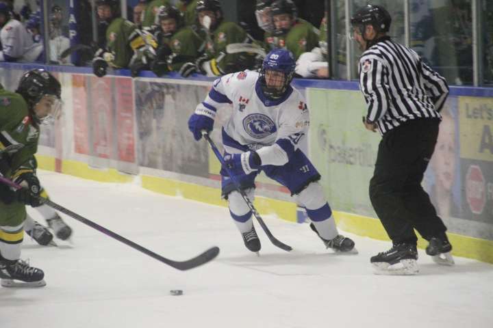 Powassan Voodoos badly mauled by Greater Sudbury Cubs on home ice