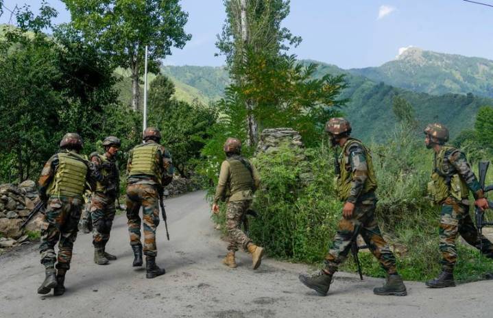 Two terrorists killed in failed infiltration bid in JK's Kupwara