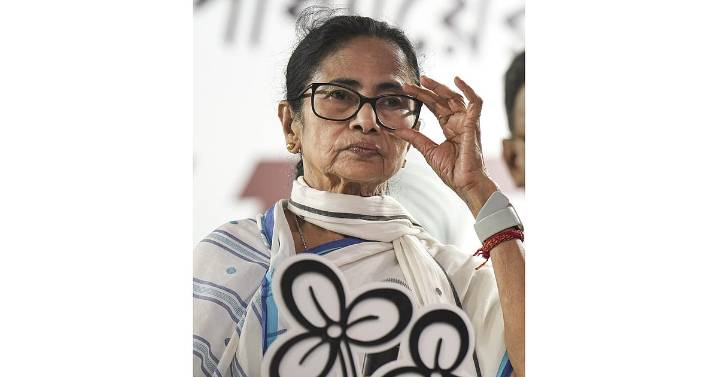 Didn't receive SIR form personally, won't fill it up: Mamata