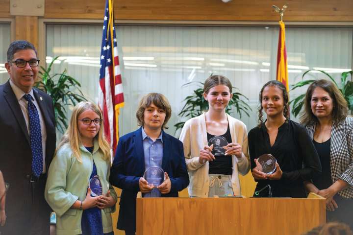 Martin Luther King Jr. Essay Contest open to Paradise Valley youths