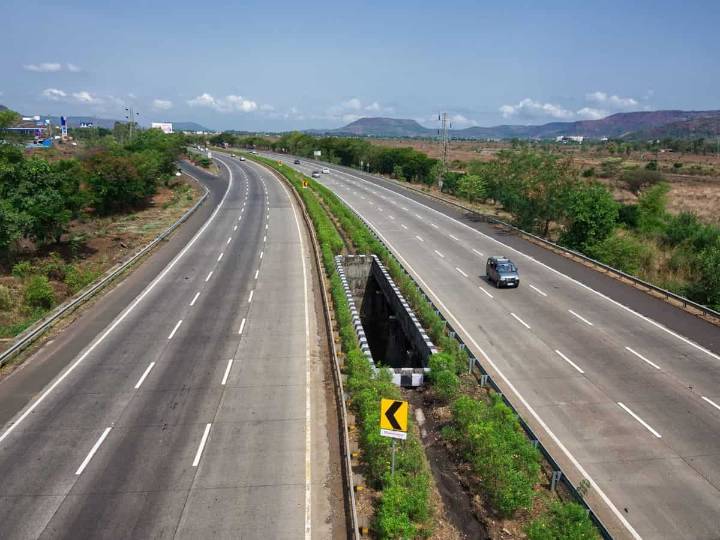 Govt approves road works worth over Rs 60,000 crore for Telangana