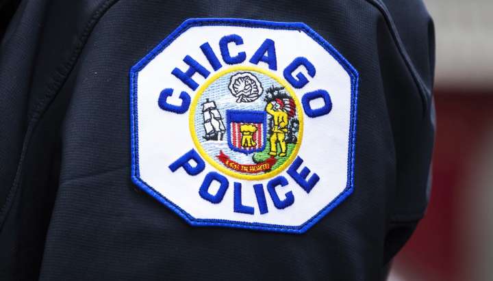 Gunfire penetrates apartment ceiling, grazes upstairs neighbor in Portage Park