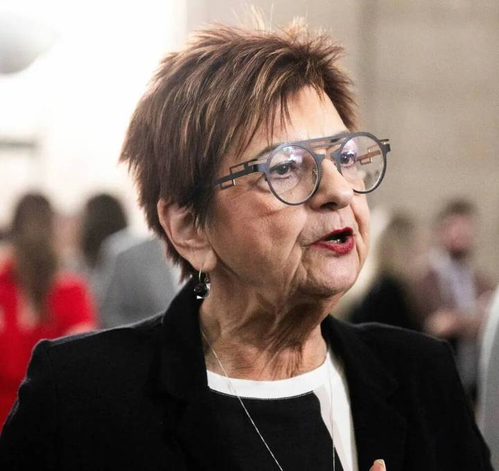 Nurses union files complaint over Shared Health lack of transparency on hospital safety