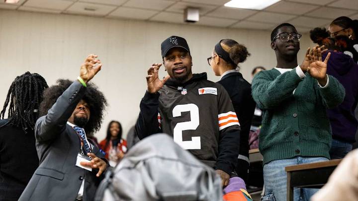 Browns host 3rd annual City of Cleveland Youth Summit
