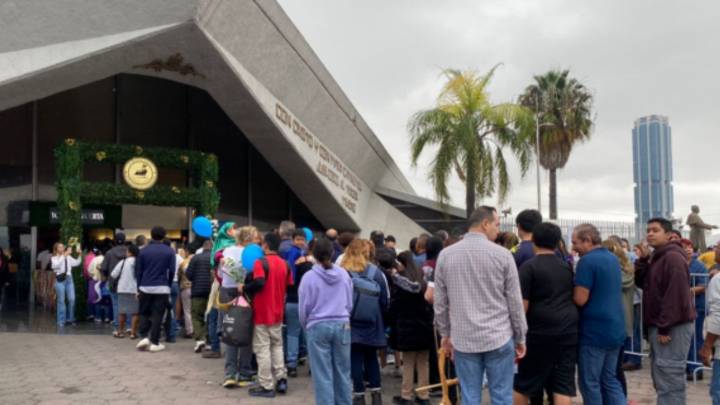 Aumenta el número de fieles en la Basílica de Guadalupe