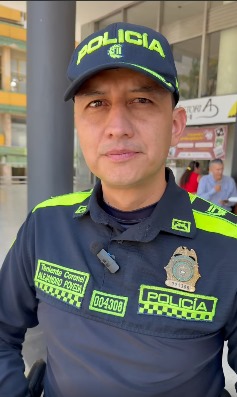 CARAVANA ENVUELTA EN SANGRE