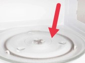 Unlikely genius way to use microwave item