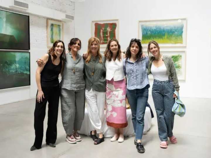 Fractales Volumen II: seis artistas indagan en la materia viva en un pop