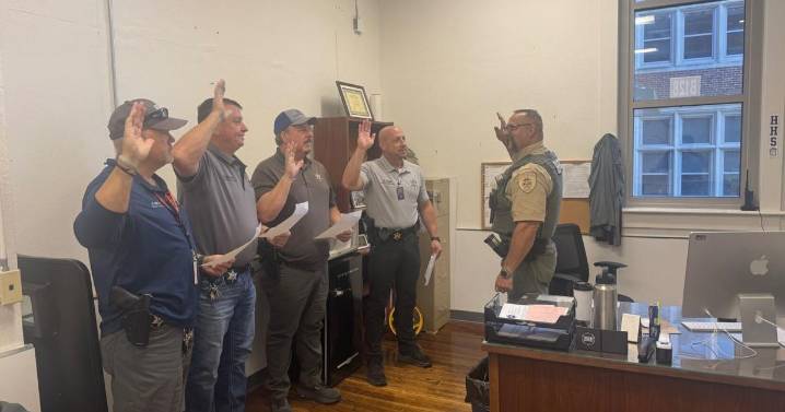 Retired officers join Saline County for Harrisburg school security