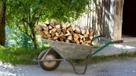 3 Types Of Wheelbarrows In Your Garden (& What They Work Best For)