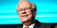 Warren Buffett’s farewell letter marks end of a legendary investing era