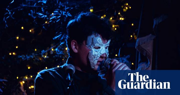 Pollyfromthedirt’s grey-skied Anglo ambience and the week’s best new tracks