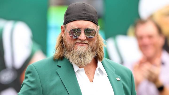 Inside New York Jets Legend Nick Mangold’s Emotional Funeral