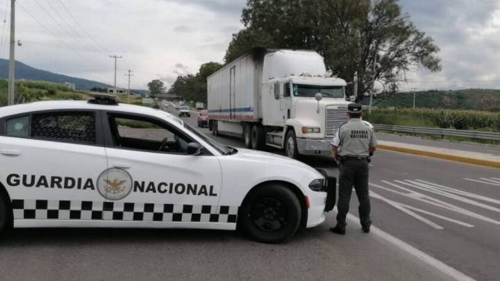 Acuerda Federación con transportistas reforzar seguridad en carreteras