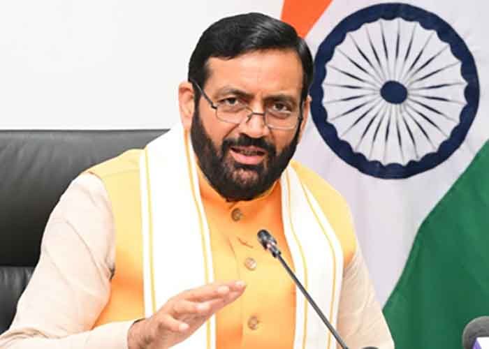 Ensure projects are completed within timeframe, says Haryana CM