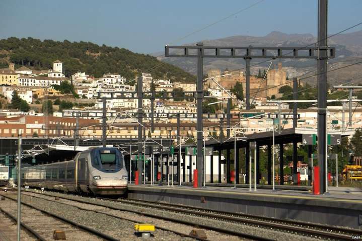 El Ministerio de Transportes avanza en la integración del ferrocarril en Granada