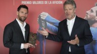Messi recibió el premio al jugador más querido de Barcelona: "Voy a volver"