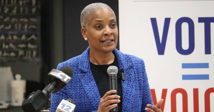 Many CT voters will use new tabulators for the first time on Tuesday