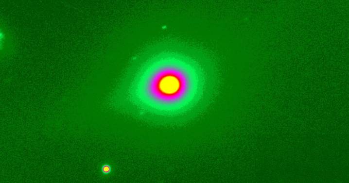 Harvard Astronomer Says Mysterious Interstellar Object May Be Blasting Its Thrusters to Get Away From Us as Fast as Possible