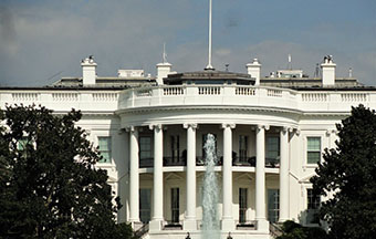 Según el NYT: la Casa Blanca rechazó oferta de Maduro de dimitir tras un plazo de dos años