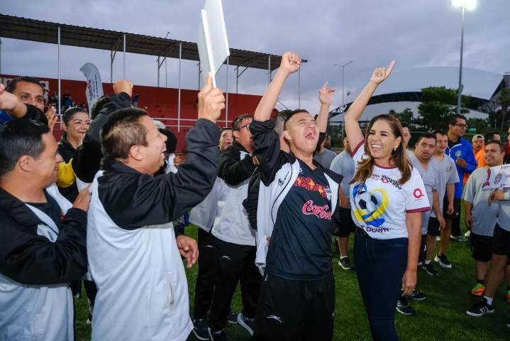 uerte impulso de Mara Lezama al deporte adaptado al inaugurar el Campeonato Nacional de Futdown Cancún 2025