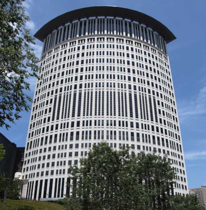 Man wrongfully jailed for kidnapping son in Maple Heights, lawsuit says