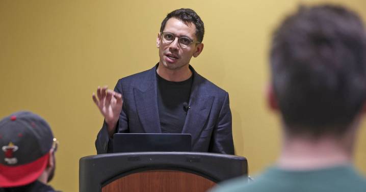 James Fishback roils the Florida governor's race with his expected pro