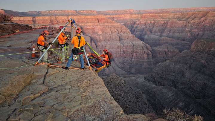Man slips, falls to his death at Grand Canyon West
