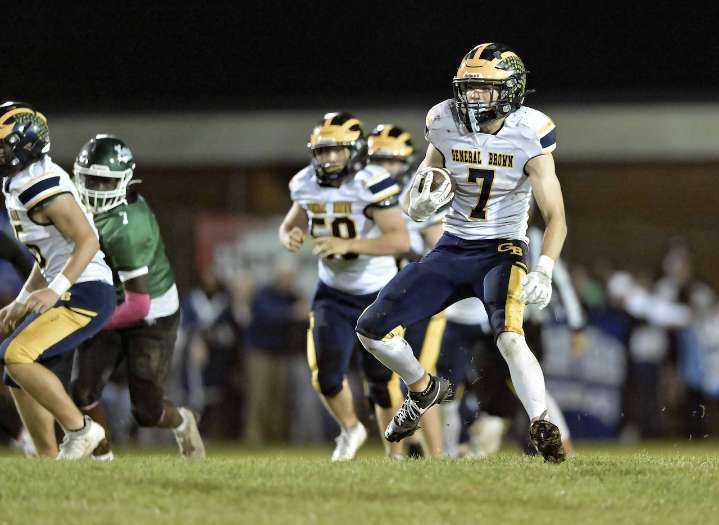 New syracuse.com high school football power rankings: Top teams prep for section final clashes