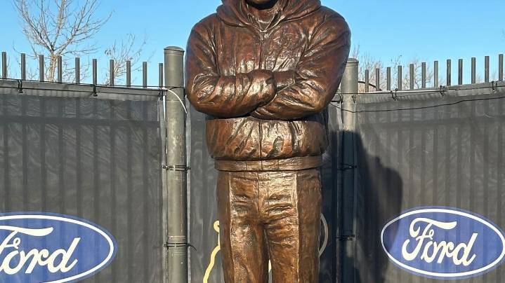 Former players donate bronze statue of late Colorado coach Bill McCartney, located on practice field