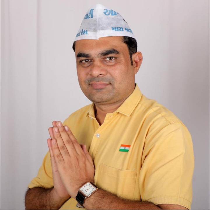 AAP leader booked in Surat over extortion and threat allegations
