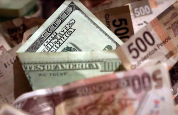 Precio del dólar en México se desploma