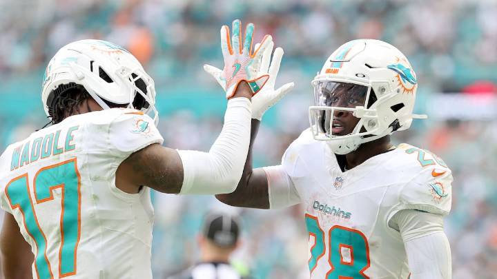 Jaylen Waddle y De’Von Achane, enamorados del Metropolitano: "El estadio es increíble"