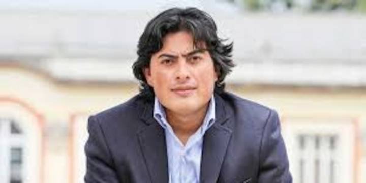 Nicolás Petro tiene todas sus cuentas bloqueadas, aseguró la defensa del hijo del Presidente, por lo que pidió una audiencia virtual: “No puede comprar tiquetes”