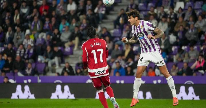 Las imágenes del partido del Granada CF en Valladolid