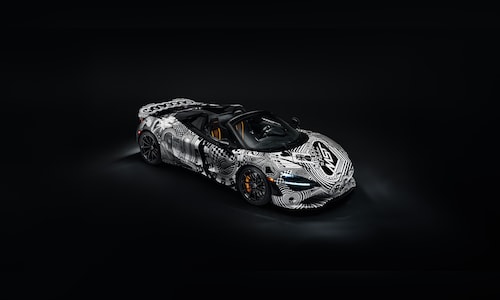 McLaren unveils one-off Project Viva 750S Spider with hand