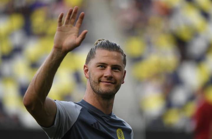 Deadspin | Nashville star D Walker Zimmerman entering free agency