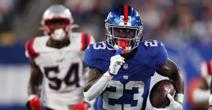 Patriots re-sign running back Jonathan Ward to practice squad, release wideout