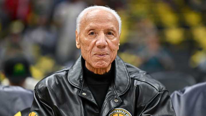 Lenny Wilkens led a Hall of Fame life, NBA career