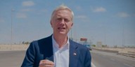 José Antonio Kast, candidato presidencial de Chile, llega a la frontera con Perú para anunciar expulsión de migrantes irregulares