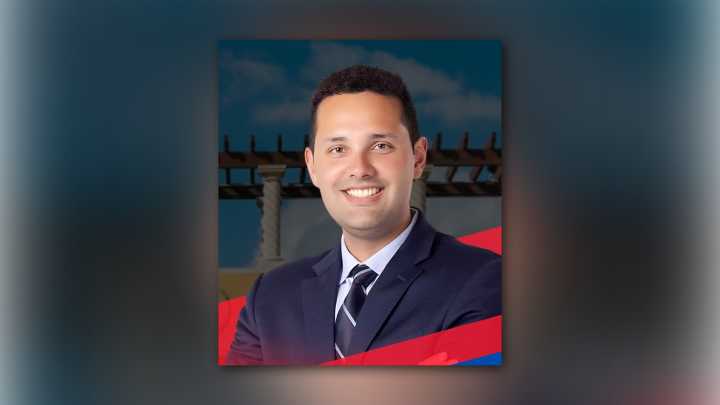 Hialeah voters pick Bryan Calvo as first new elected Mayor in 5 years