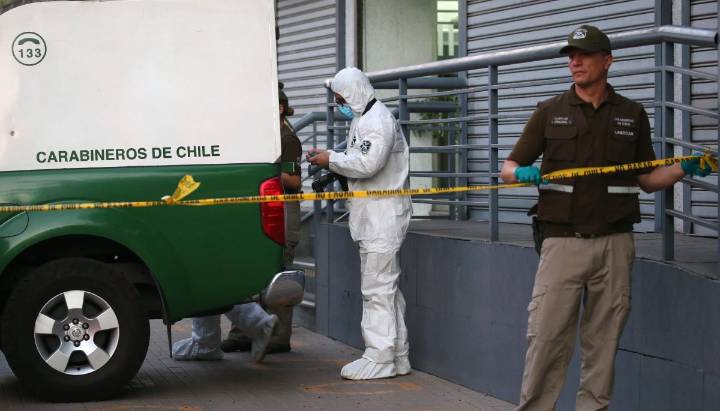 Roban especies y caja fuerte por $94 millones en local del mall Plaza Alameda