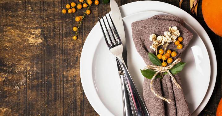 Stuffing Muffin Cups are crisp, tender addition to Thanksgiving table