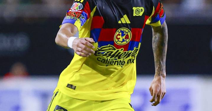 Es uno de los futbolistas más odiados de la Liga MX y ahora es la burla por su relación fallida