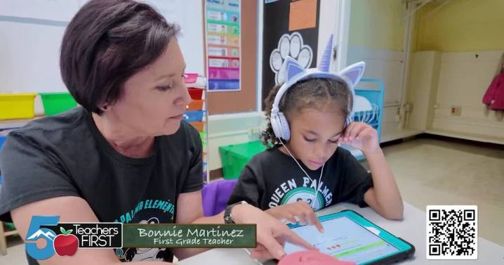 Queen Palmer Elementary teacher wins Teachers First award