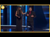 Honoring a veteran at the CMA Awards