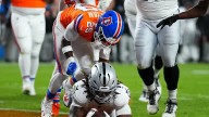 Broncos vencen a Raiders 10-7 gracias a defensa dominante