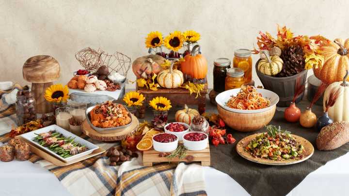 Eat, drink and be ready: Hosting this holiday season